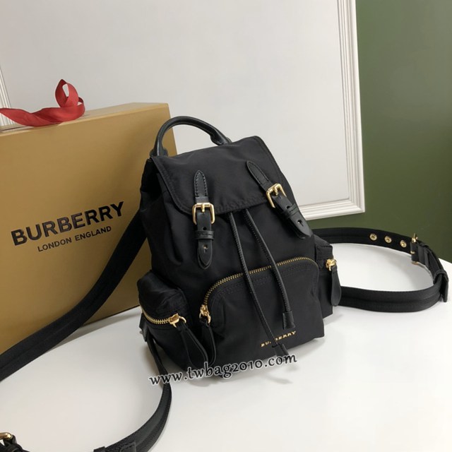 Burberry專門店新款女士雙肩包 巴寶莉迷你小號兩用斜背雙肩式軍旅背包 yxb1224